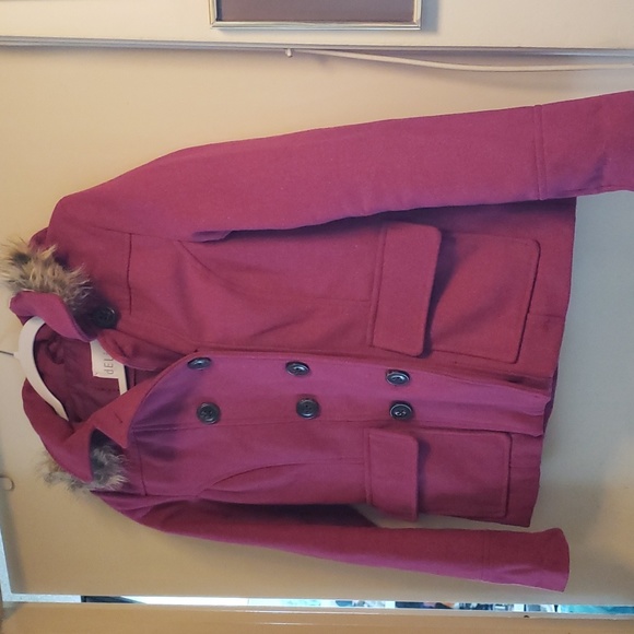Coat - Picture 2 of 2
